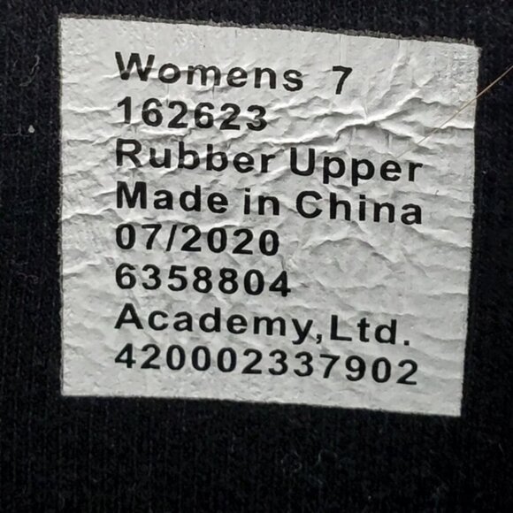 Magellan Outdoor Women's 7 Black Pull-on Side Buckle Rubber Rain/Water Boots - Picture 2 of 10